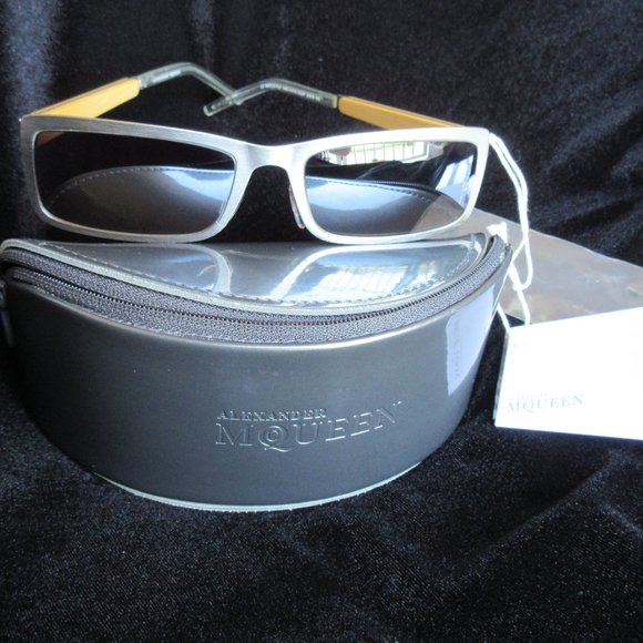 VINTAGE McQueen sunglasses UNISEX - Picture 10 of 16